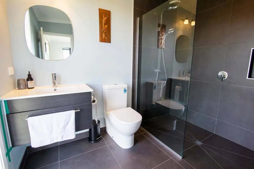 Completed bathroom colour scheme